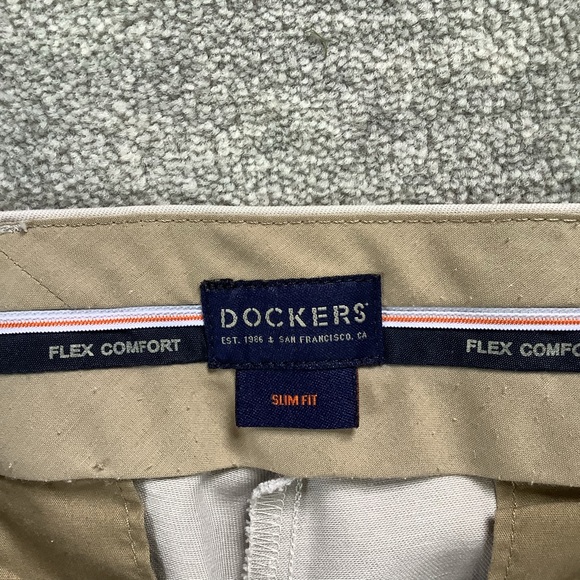 Dockers Flex Comfort Slimfit Tan Khakis W30 L29 - Picture 4 of 7